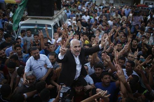 Gaza célèbre sa victoire sur Israël avec ses dirigeants de la résistance